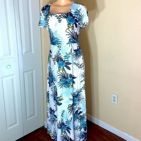 Floral Maxi - ZLL 048 - L/XL - Picture 2 of 9
